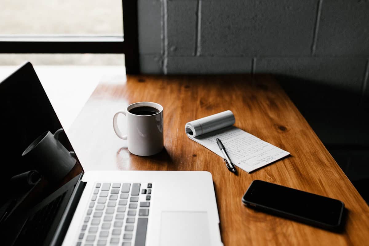 Writing prompts and content templates on laptop